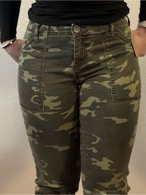 Kut from the Kloth Camo Pant